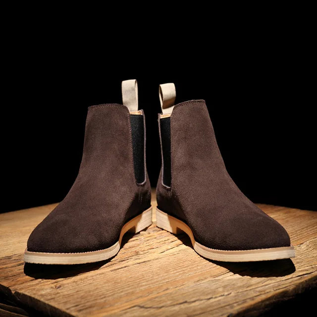 Ferdinand Jones | Chelsea loafers i håndlaget semsket skinn